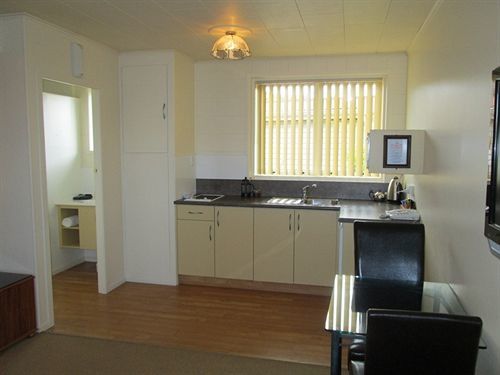 Shortland Court Motel Thames Zewnętrze zdjęcie